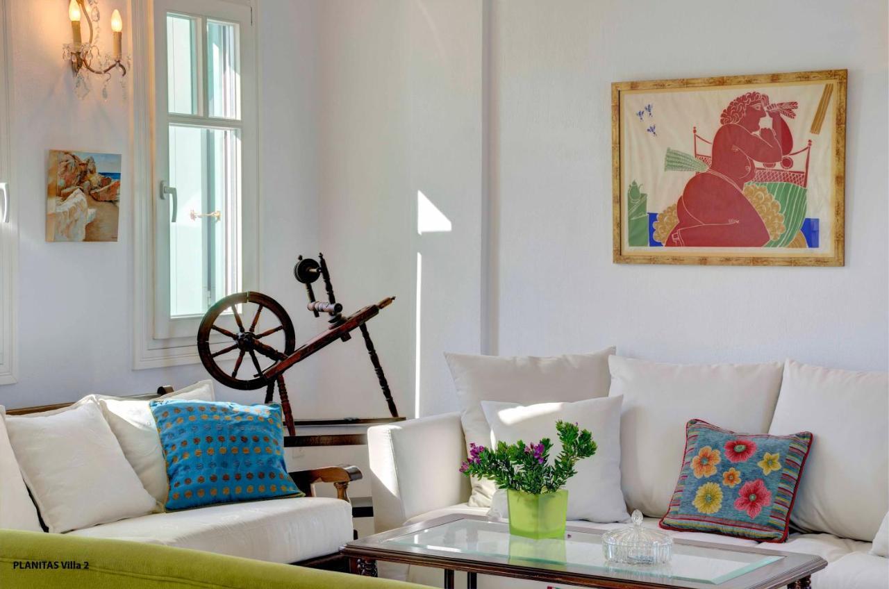 סקופלוס טאון Planitas Villas מראה חיצוני תמונה