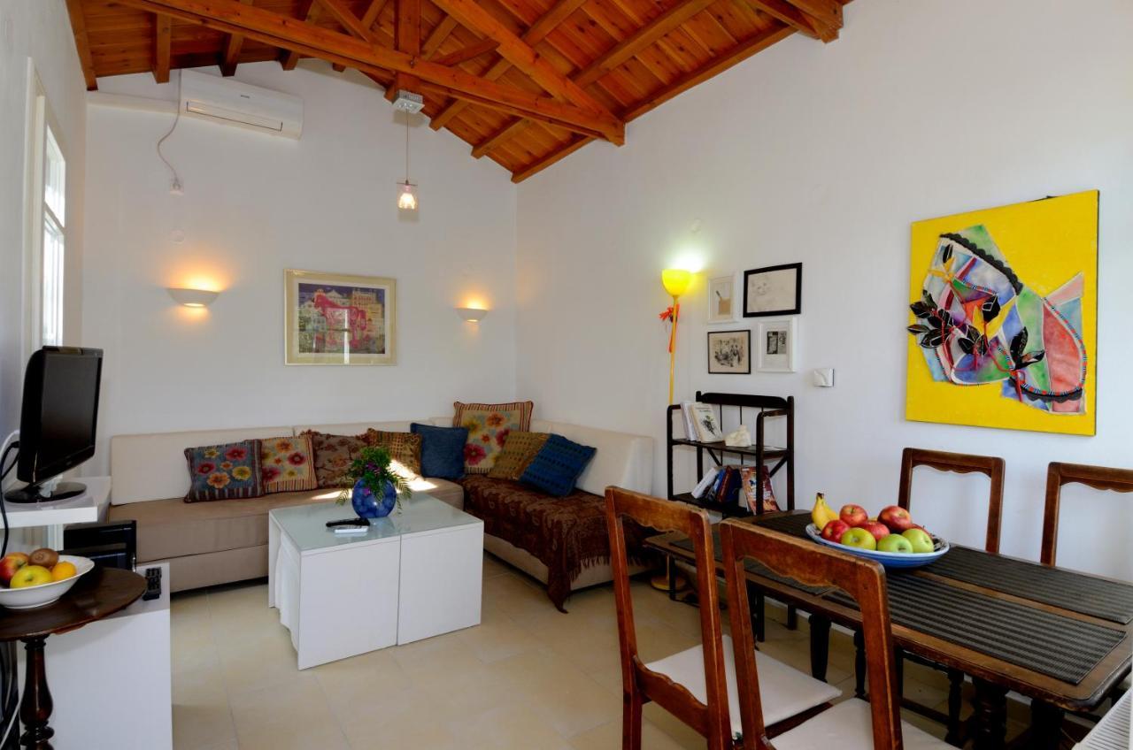 סקופלוס טאון Planitas Villas מראה חיצוני תמונה