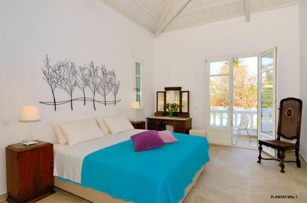 סקופלוס טאון Planitas Villas מראה חיצוני תמונה