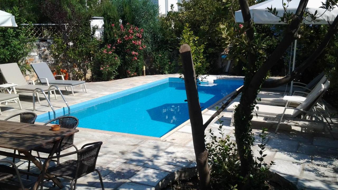 סקופלוס טאון Planitas Villas מראה חיצוני תמונה
